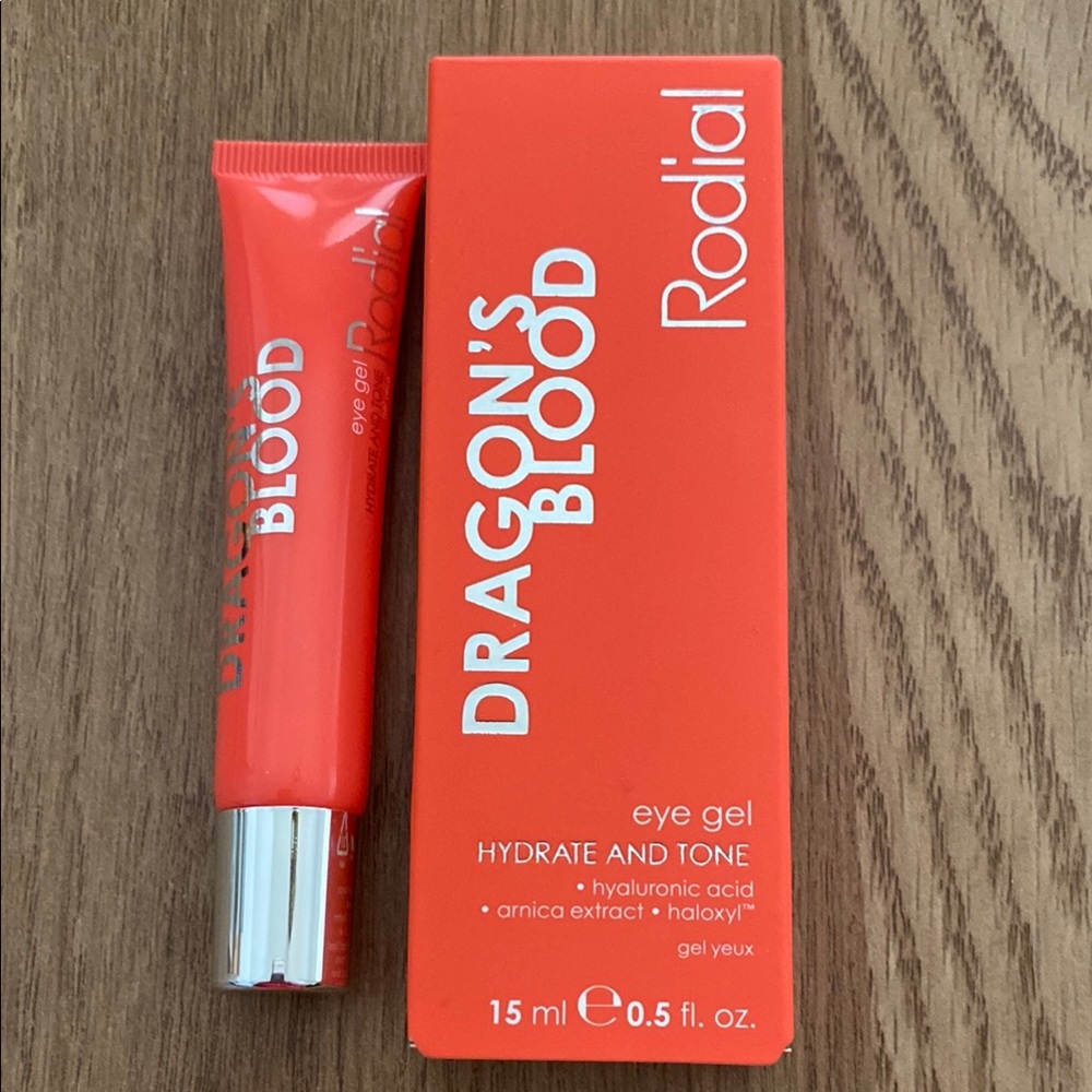Dragon's Blood Hydrate and Tone Eye Gel